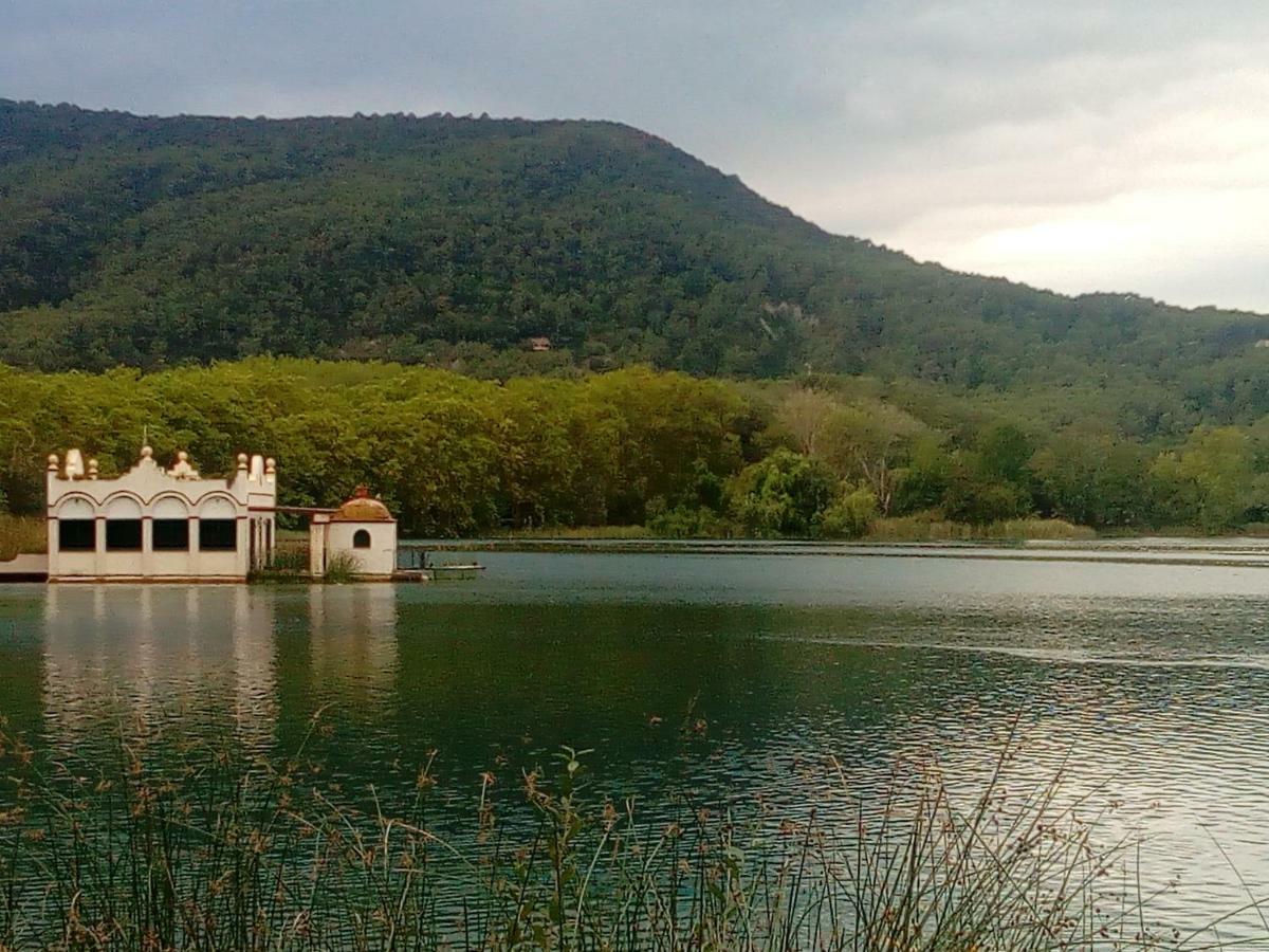 Can Pedragos Sales de Llierca Экстерьер фото